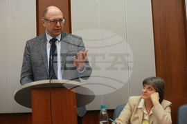 Софийски университет - „Войни и конфликти, медии и общество“ - дискусия