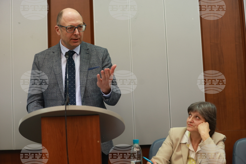 Софийски университет - „Войни и конфликти, медии и общество“ - дискусия