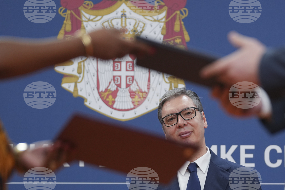 Вучич не очаква отлагане на въвеждането на американските санкции срещу сръбската петролна компания НИС, заяви сръбският президент пред „Файненшъл таймс“