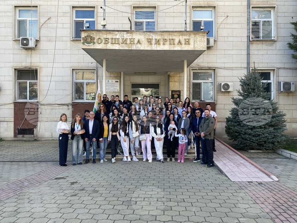 Община Чирпан посрещна 30 деца по програма за младежки обмен