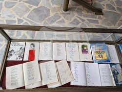 Разград - поетеса - изложба 