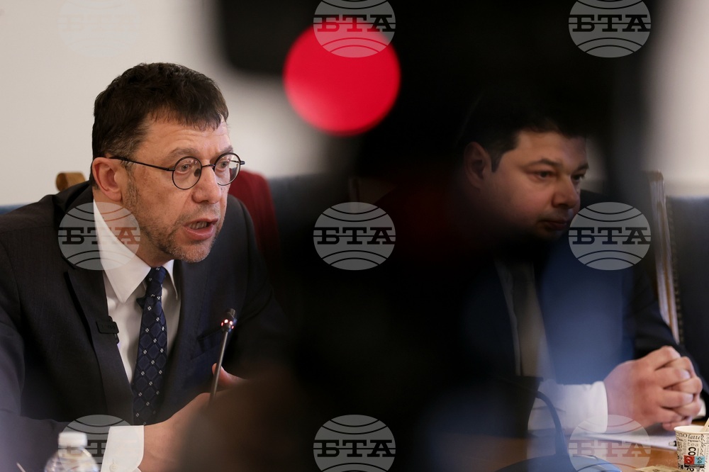 Парламент - Комисия по конституционни и правни въпроси - заседание