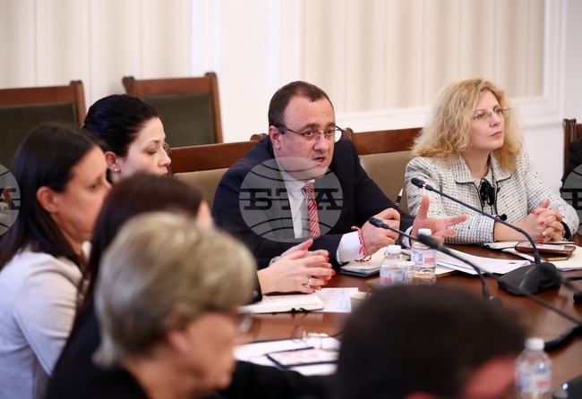 Другата седмица ще бъде представена за обществено обсъждане проектонаредбата за така нареченото диво къмпингуване, съобщи министър Иванов