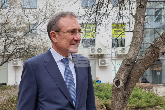 Министър Борислав Гуцанов ще представи в Пловдив актуалните тенденции на пазара на труда