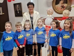 Свищов - конкурс за рисунка, мартеница и мартенско пано - награждаване