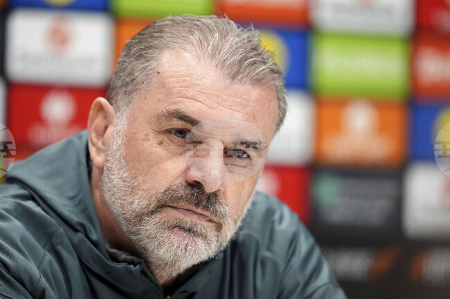 Мениджърът на Тотнъм Ангелос Постекоглу вярва в шансовете на отбора да се класира за четвъртфиналите в Лига Европа