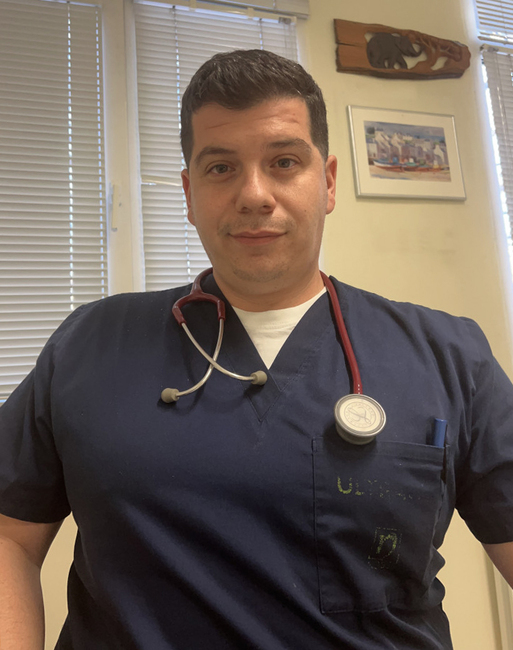 Наднорменото тегло е един от основните рискови фактори за нарушения на съня, по-често страдат мъжете, каза кардиологът Петър Калайджиев