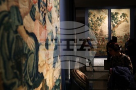 „Квадрат 500“ - гоблени - изложба