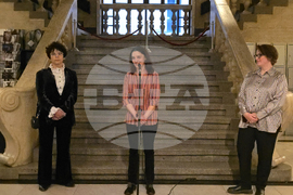 „Квадрат 500“ - гоблени - изложба