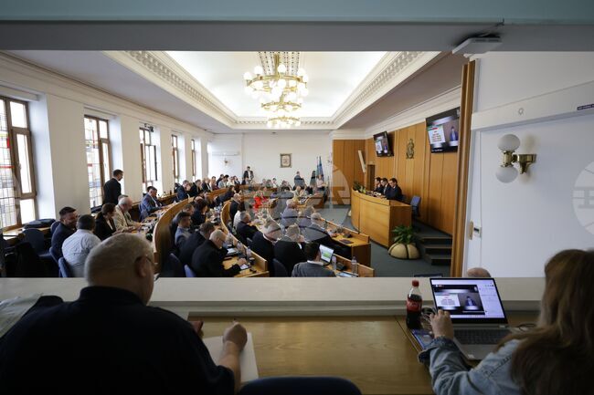 Улици в София ще носят имената на Валери Петров, Ваня Костова и Леон Даниел