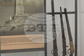 Лом - „Строителите на Паметника на свободата“ - изложба