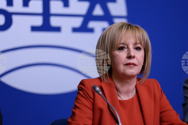 Граждански организации издигат кандидатурата на Мая Манолова за омбудсман