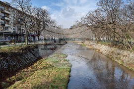 Перник - река Струма