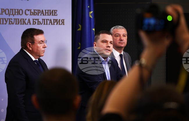 Народно събрание - управляващо мнозинство - пресконференция