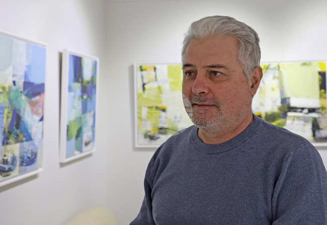 Морските фарове са акцент в самостоятелна изложба на Светлин Ненов във Варна