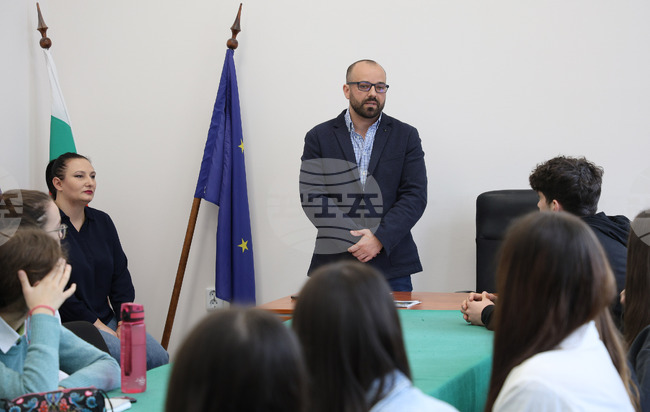 Варна - ОДМВР - обучение на младежи - доброволци 