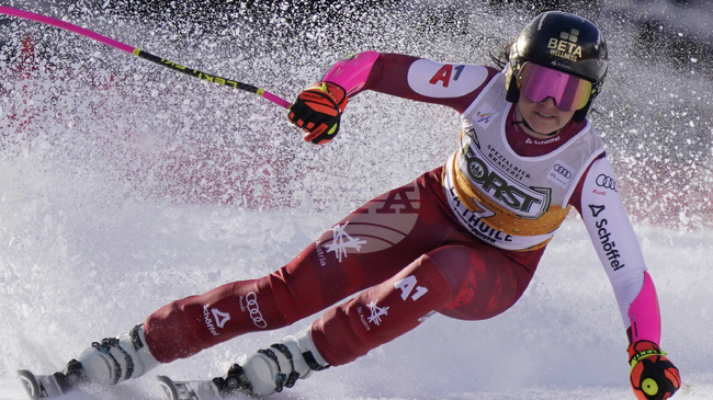 Световната шампионка в супергигантския слалом Щефани Фениер обяви края на кариерата си месеци преди Олимпийските игри