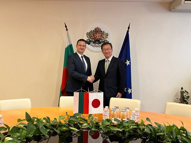 Bulgaria’s Energy Minister Meets Japanese Ambassador
