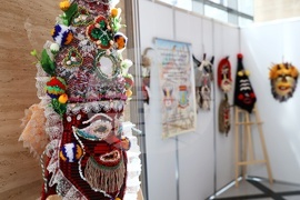 Народно събрание - кукерски маски - изложба