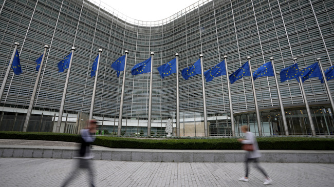 EC Report Says Bulgaria Meets Criteria to Join Eurozone on January 1, 2026