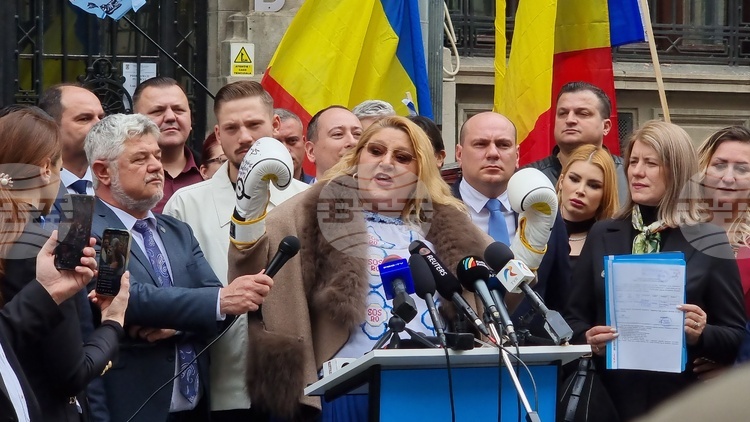 Far-right SOS Romania Party Leader Sosoaca Calls on Sovereignists to Unite Against Current Romanian Government