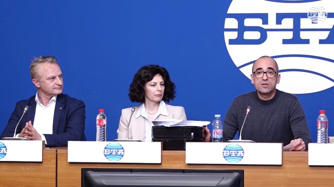 Над 17 000 души подписаха декларацията в подкрепа на Украйна, тя ще бъде предоставена днес на институциите, съобщи журналистът Драгомир Симеонов