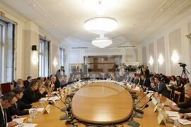 Парламент - Комисия по бюджет и финанси - заседание