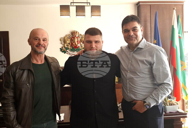 Димитровград - европейски шампион по борба - Георги Иванов - Иво Димов - среща