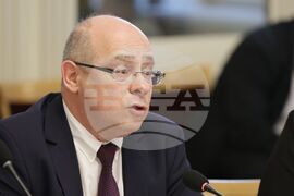 Парламент - Комисия по бюджет и финанси - заседание