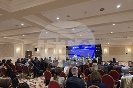 "По-справедлив свят е възможен" - среща