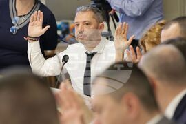 Парламент - Комисия по бюджет и финанси - заседание