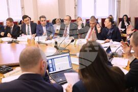Парламент - Комисия по бюджет и финанси - заседание