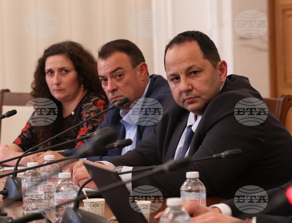 Определянето на хидромелиоративните обекти за рехабилитация ще бъде разгледано на специализиран Консултативен съвет, каза зам.-министър Капитанов