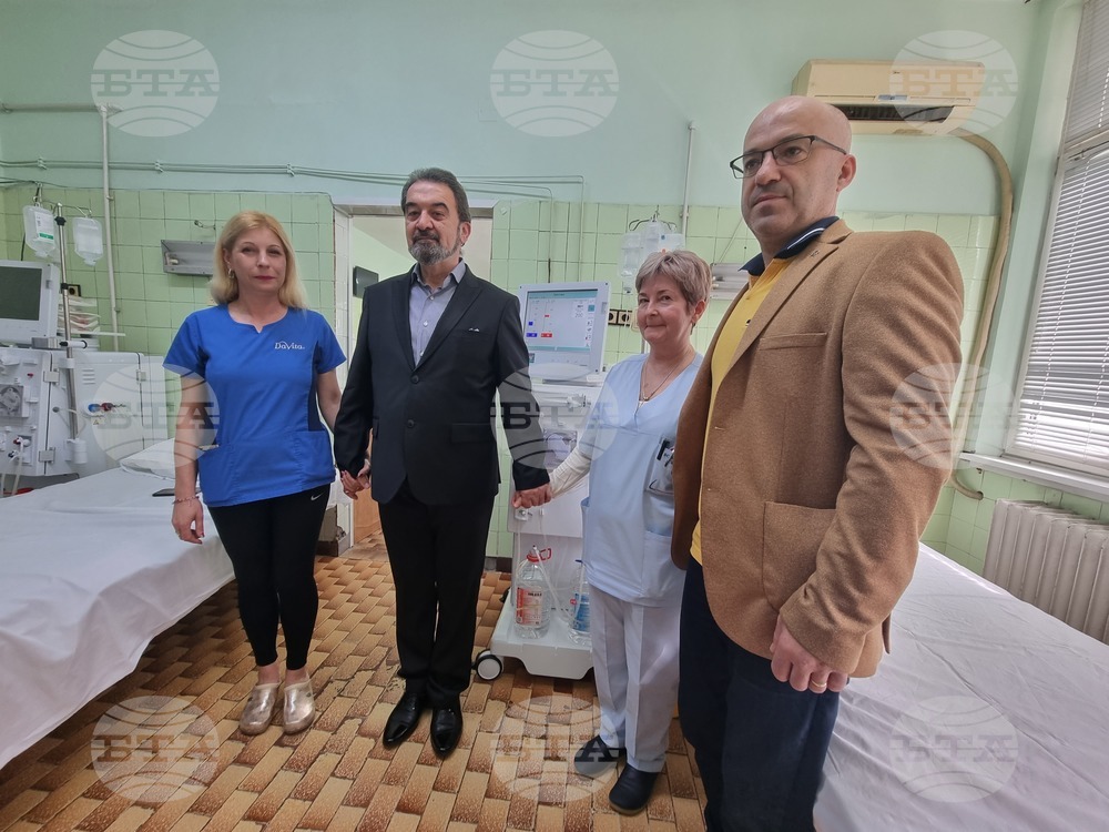 В Световния ден за борба с бъбречните заболявания отделението по Нефрология и диализа към великотърновската болница получи нов апарат