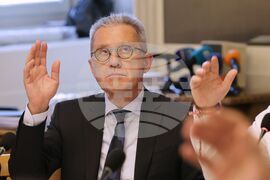 Парламент - Комисия по бюджет и финанси - заседание