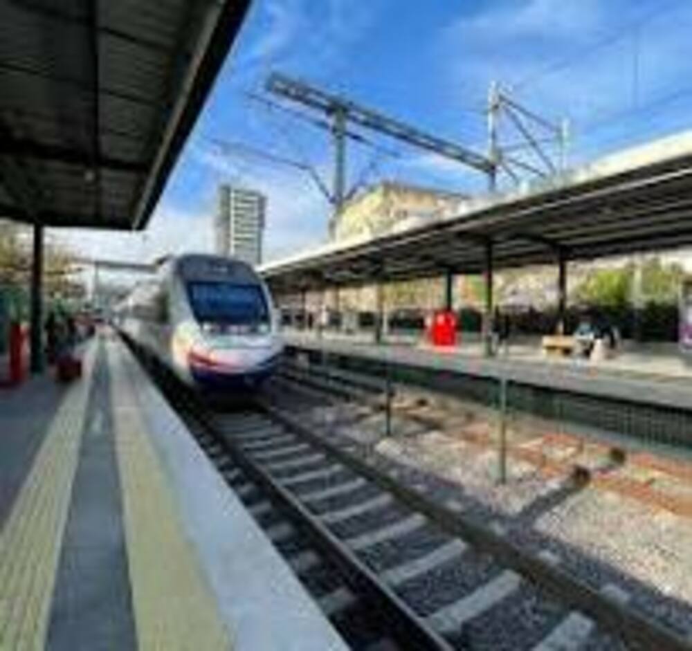 За стачка на служителите в железопътния транспорт в Ломбардия на 16 юни, предупреждават от МВнР