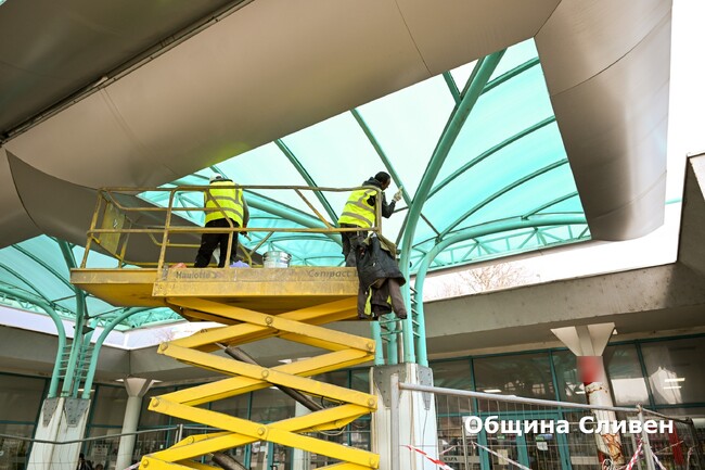 Сливенската автогара бе частично ремонтирана