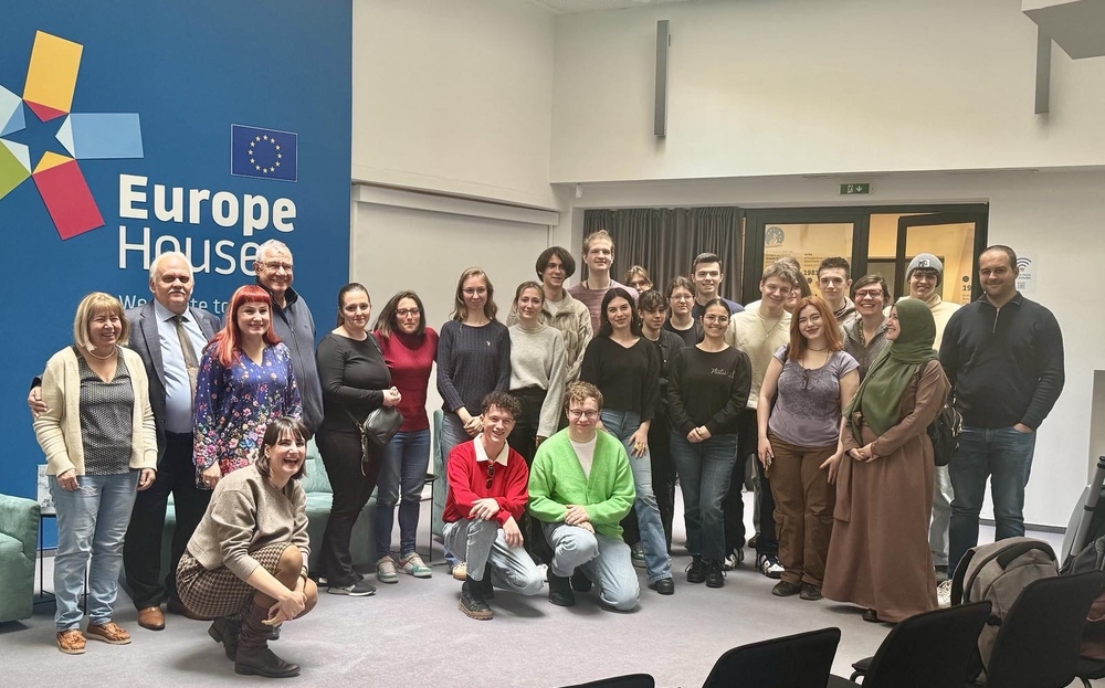 Christo Pimpirev, Bulgarian Ambassador Meet Sarajevo Students