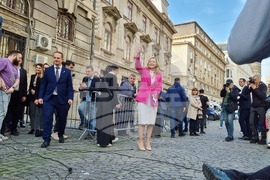 Румъния - Букурещ - Елена Ласкони - президентски избори