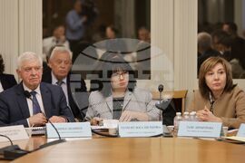 Парламент - Комисия по бюджет и финанси - заседание