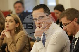 Парламент - Комисия по бюджет и финанси - заседание