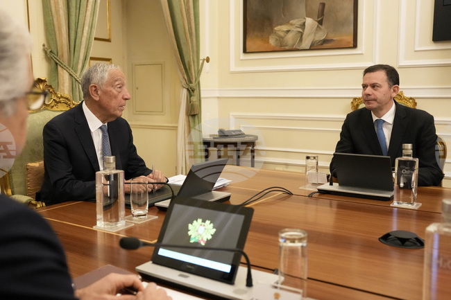 Започват консултациите при португалския президент за съставяне на ново правителство