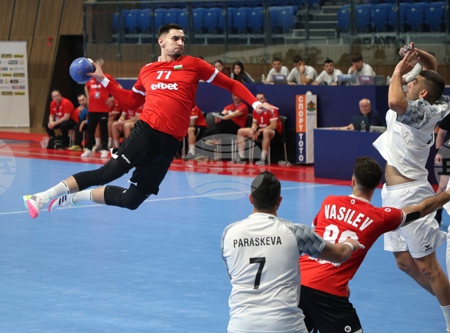 България записа трета победа в петото издание на IHF Emerging Nations Championship, на полуфинала домакините играят с Нигерия