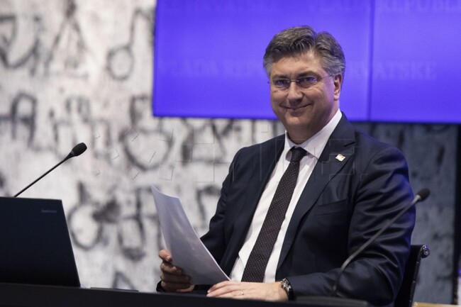 ХИНА: Хърватският премиер призова за деескалация на напрежението в Босна и Херцеговина