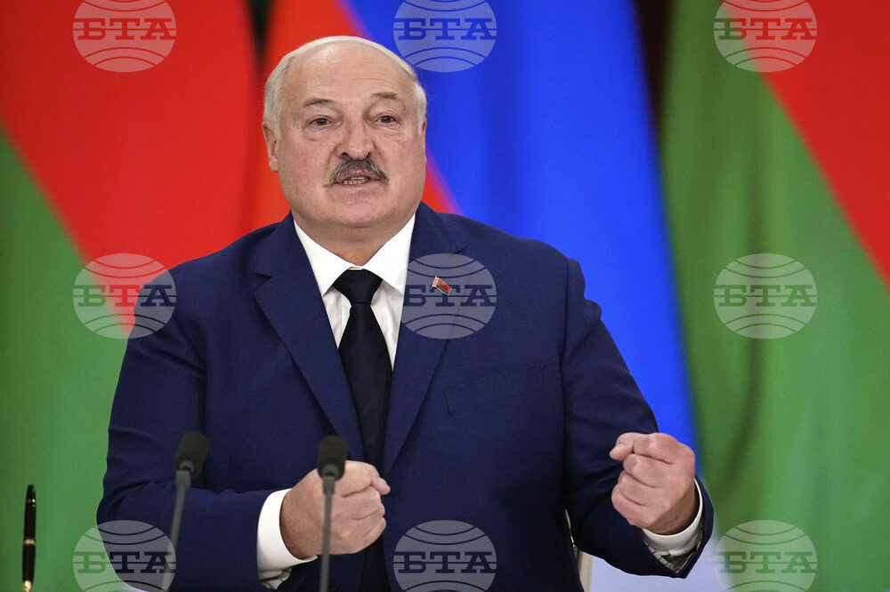 Александър Лукашенко ще встъпи в длъжност днес за седми мандат като президент на Беларус