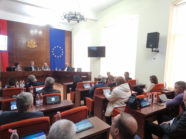 Отчет за изпълнението на Програмата за борба с престъпността и подобряване на обществения ред ще разгледа Общинският съвет в Пещера
