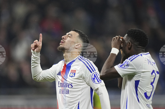 Олимпик (Лион) откри сезона във френската Лига 1 с победа като гост над Ланс