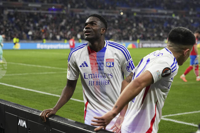 Две резерви помогнаха на Олимпик Лион да победи Льо Авър в мач от френското футболно първенство