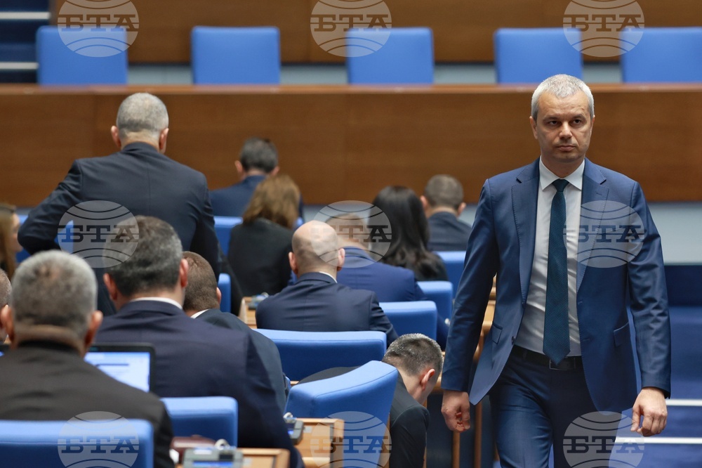 "Възраждане" внася вот на недоверие към правителството заради външната политика на страната, съобщиха от партията