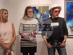 Троян - изложба - плевенски художници